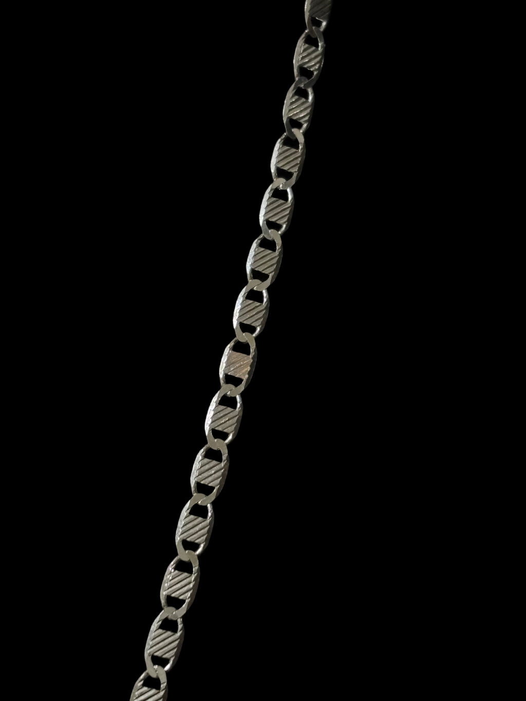 14" Valentino Chain